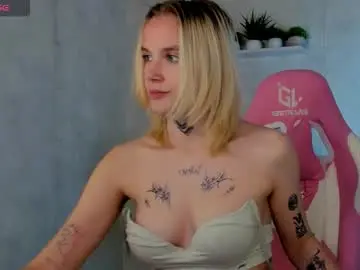 Chaturbate Free Porn Cam of carolin_miller