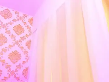 Chaturbate Watch Live Sex Cams of ema_lambert