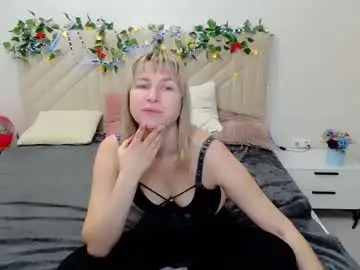 Chaturbate Best live sex cam show of incredible_ariela