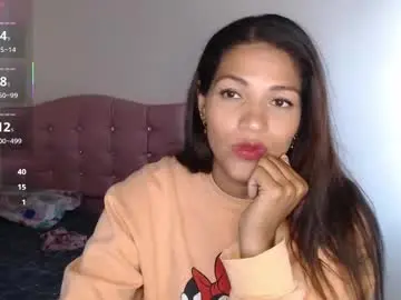 Chaturbate Best live sex cam show of makennaa_1