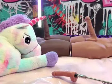 Chaturbate Best live sex cam show of vanessa_love