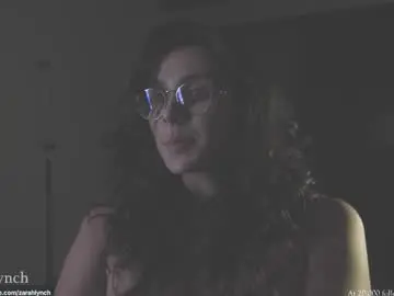 Chaturbate Live Sex Cam of zarahlynch