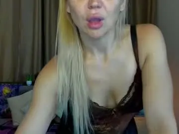 Chaturbate Adult Video Chat of ay_kiss_jully