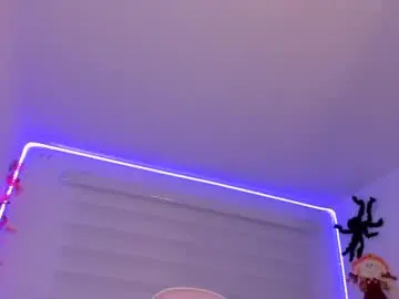 Chaturbate Live Sex Cam of saraa_ramirez