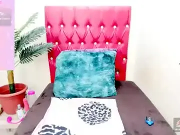 Chaturbate Free Porn Cam of strawberry_lipz