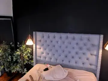 Chaturbate Best live sex cam show of alexamora__