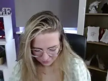 Chaturbate Live Sex of blackrosezoey