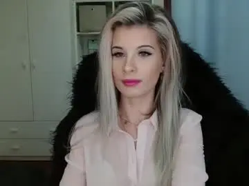 Chaturbate Live Sex of kristineamore