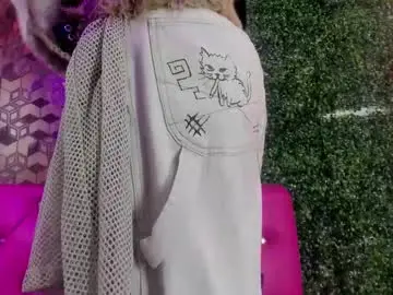 Chaturbate Adult Video Chat of ivyy__storm