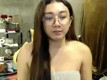 Chaturbate Adult Video Chat of pia_worthsback