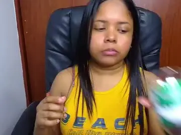 Chaturbate Adult Webcam of melika_sweet