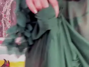 Chaturbate Adult Video Chat of illegalbeauty87