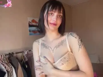 Chaturbate Live Sex Cam of alexapawn