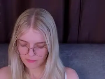 Chaturbate Watch Live Sex Cams of _luckybet_