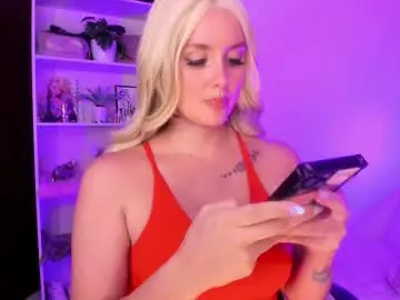 Chaturbate Adult Video Chat of mila_violet