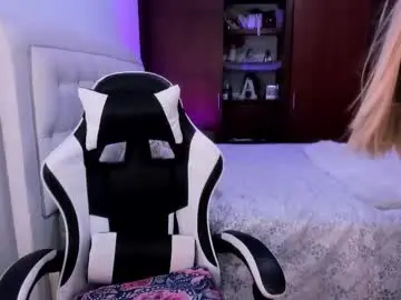 Chaturbate Live Sex of mila_violet