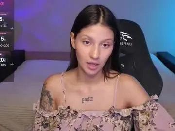 Chaturbate Live Sex Cam of nikolgoldy