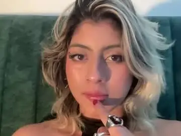 Chaturbate Sex Cam of lizambarr