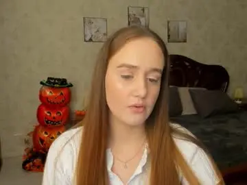 Chaturbate Live Sex Cam of yourhotmariam