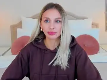 Chaturbate Live Sex of misslou_