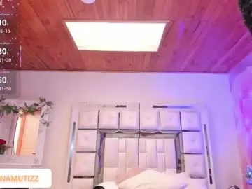 Chaturbate Adult Video Chat of yelena_mutiz