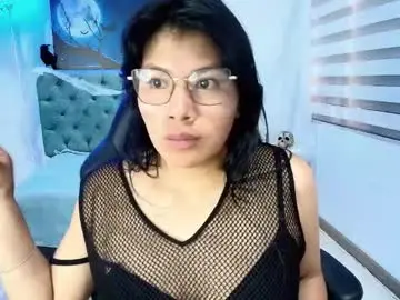 Chaturbate Free Live Porn of esmeraldachantre