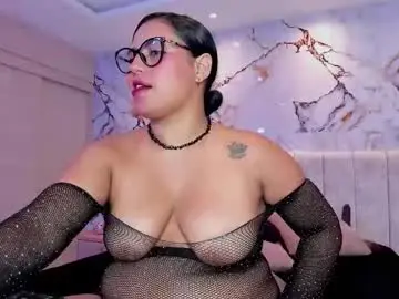 Chaturbate Sex Cam of kiana_cream