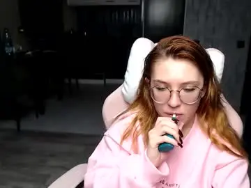 Chaturbate Free Live Porn of reginasmilee