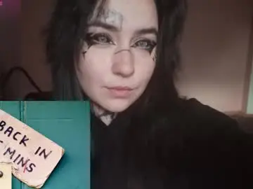 Chaturbate Adult Video Chat of sabrina_raiders_666