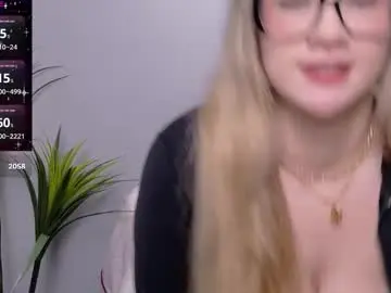 Chaturbate Live Sex of selina_thick