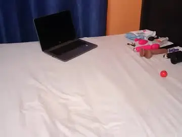 Chaturbate Adult Video Chat of crystal_lisa