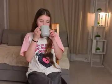 Chaturbate Nude Webcam of yvonnedennington