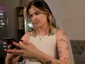 Chaturbate Watch Live Sex Cams of charmingvixen