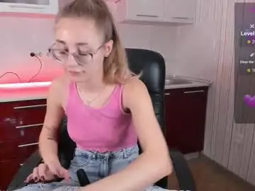 Chaturbate Live Sex of livyybosom