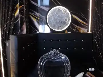 Chaturbate Best live sex cam show of bruja_scarlata