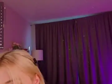 Chaturbate Live Sex of falinegelling