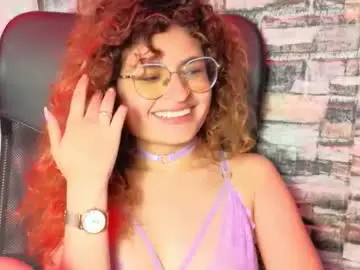 Chaturbate Adult Video Chat of emili_rouse_