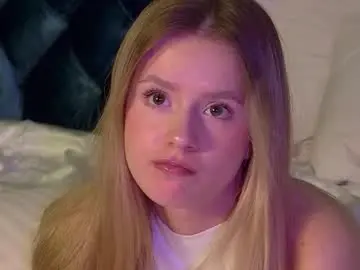 Chaturbate Watch Live Sex Cams of milanabalmain