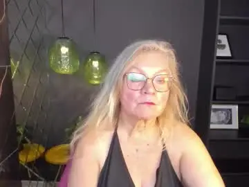 Chaturbate Best live sex cam show of natalicloud