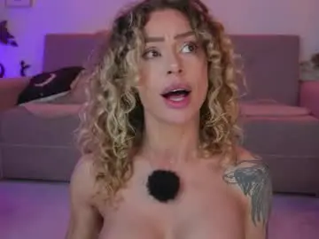 Chaturbate Free Porn Cam of curlynatashaa
