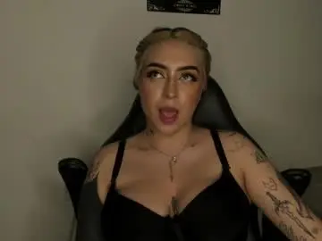 Chaturbate Sex Chat of annikamerliahh_