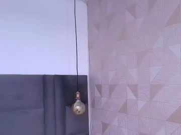 Chaturbate Nude Webcam of antonellawilde_