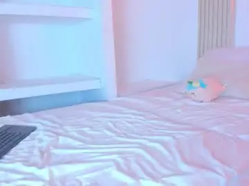 Chaturbate Watch Live Sex Cams of rossy_x