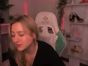 Chaturbate Adult Webcam of lulu___moon