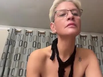 Chaturbate Watch Live Sex Cams of jennyhazel69