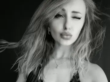 Cherry Watch Live Sex Cams of candygraces