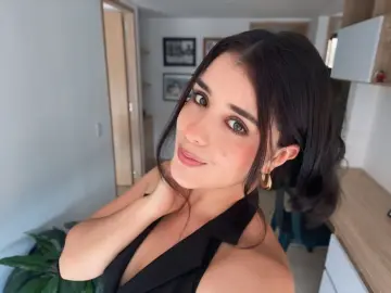 Imlive Adult Webcam of VictoriaMegan