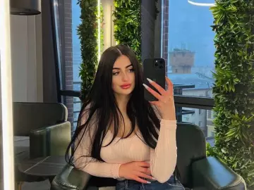 Imlive Free Live Porn of ArielGemmee