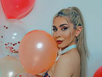 Imlive Adult Video Chat of CelineMeyerr