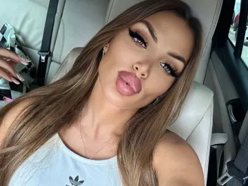 Livejasmin Free Porn Cam of LeticiaLoren